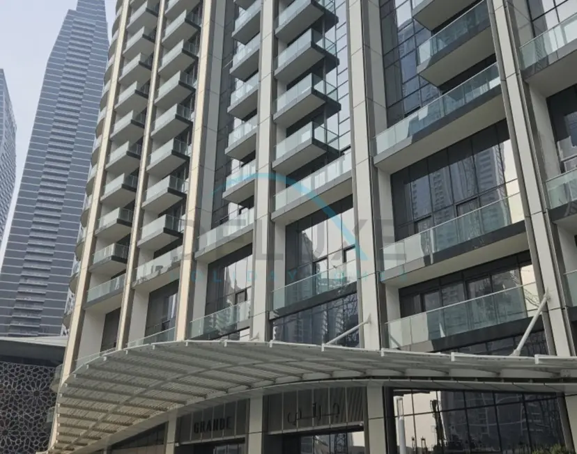 Sophisticated 2-Bedroom Retreat Featuring Dazzling Fountain Views — Downtown Dubai — photo 24