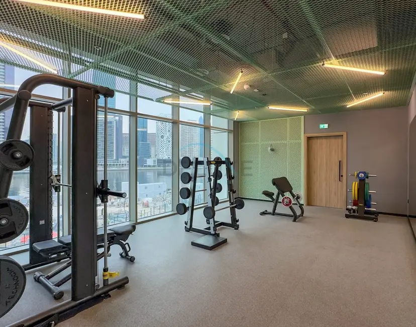 Stunning Canal View, Studio with Balcony - Peninsula Three — Business Bay — photo 19