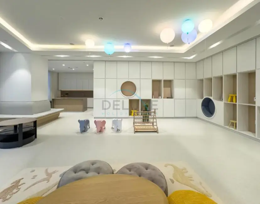 Sophisticated 2-Bedroom Retreat Featuring Dazzling Fountain Views — Downtown Dubai — photo 33