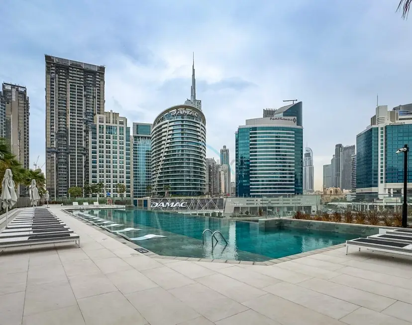 Stunning Canal View, Studio with Balcony - Peninsula Three — Business Bay — photo 6