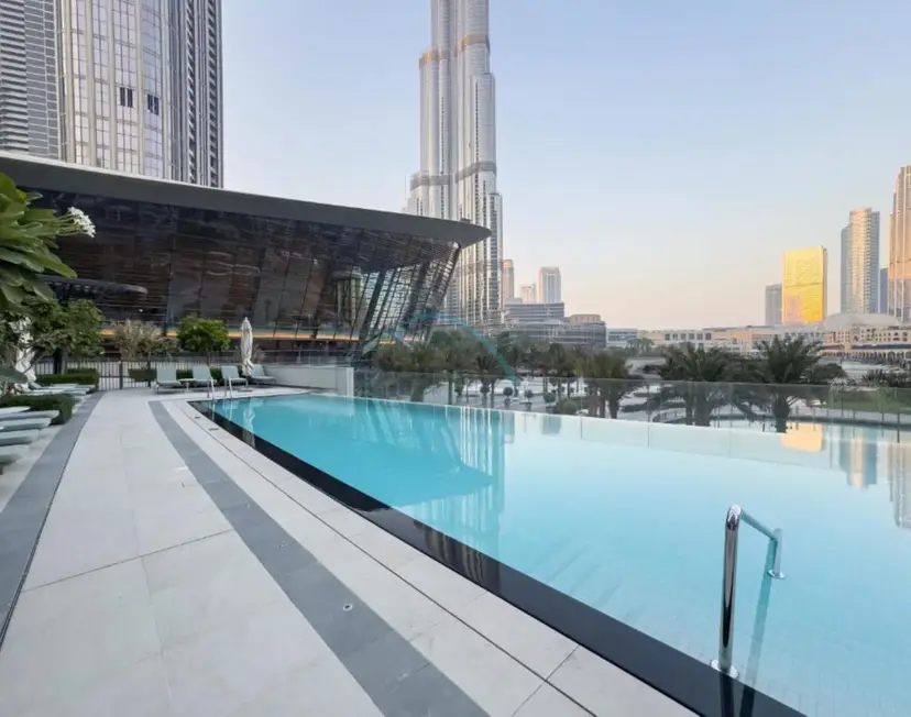 Sophisticated 2-Bedroom Retreat Featuring Dazzling Fountain Views — Downtown Dubai — photo 40