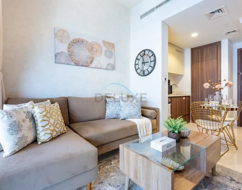 Bright 1-Bedroom Overlooking Dubai Water Canal — Business Bay — photo 2