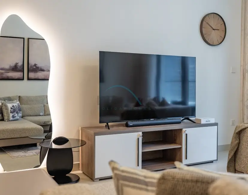 Breathtaking Skyscraper Views 3-Bedroom — Downtown Dubai — photo 11