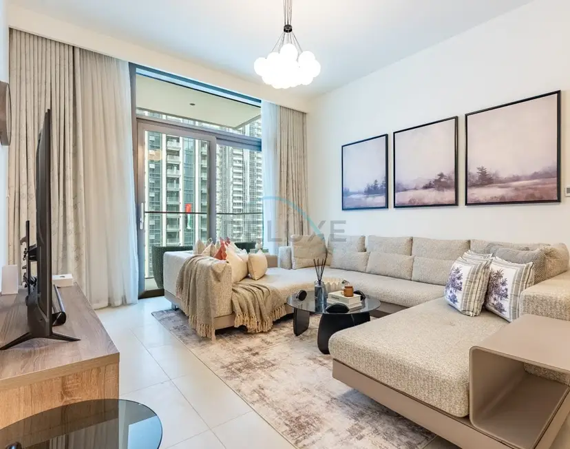 Breathtaking Skyscraper Views 3-Bedroom — Downtown Dubai — photo 12