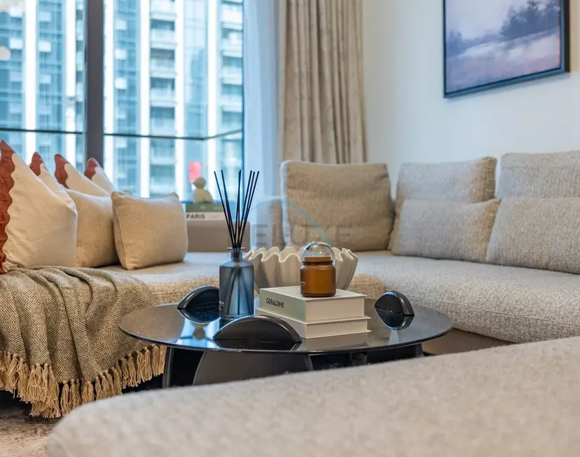 Breathtaking Skyscraper Views 3-Bedroom — Downtown Dubai — photo 13